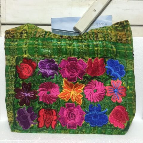 Bolso artesanal flores bordado a mano (mediana) al mayoreo — Imagen 1