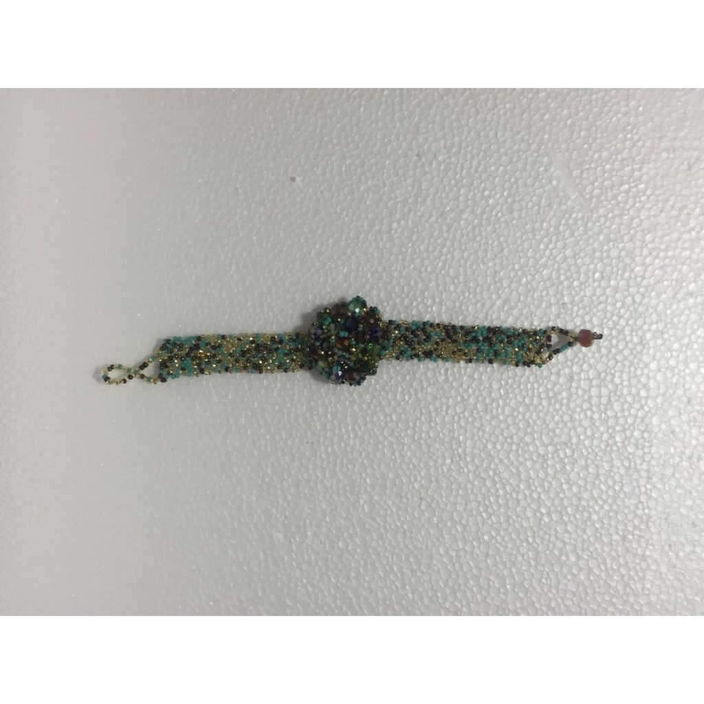 Pulsera artesanal con flor central al mayoreo — Imagen 2